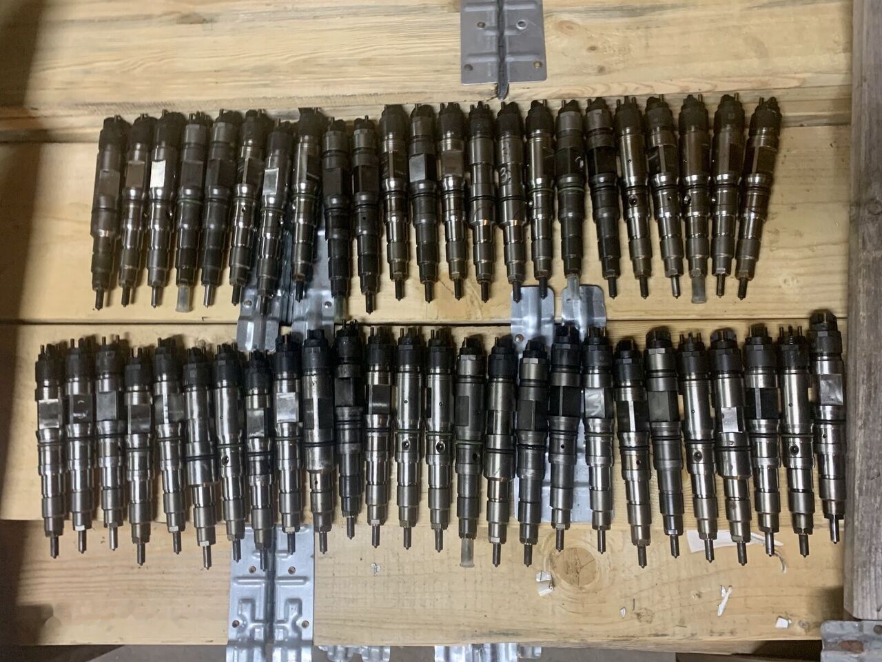 Bosch 0445120420 MAN TGX-S truck - Распределитель впрыска для Грузовиков: фото 1 Bosch 0445120420 MAN TGX-S truck - Распределитель впрыска для Грузовиков: фото 1