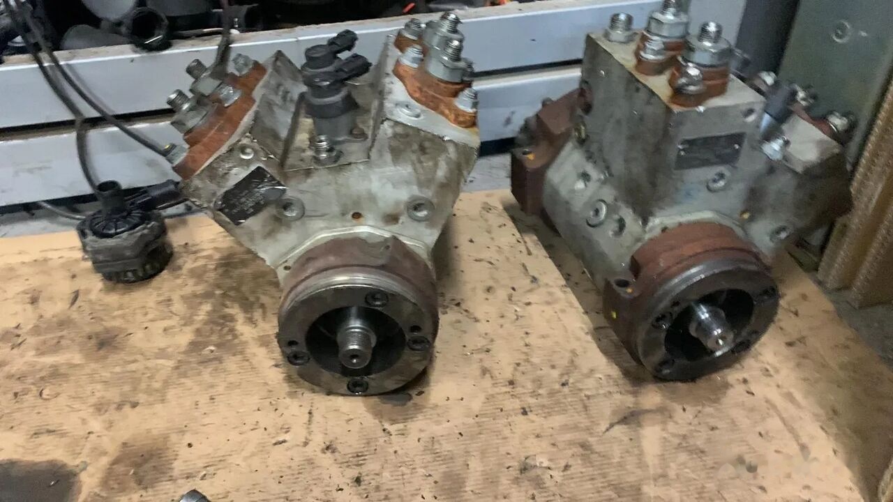 Bosch Pompa Wysokiego Ciśnienia MAN "V" MAN 51.11103-7762 F00BC0 51.11103-7762 truck - Топливный насос для Грузовиков: фото 1 Bosch Pompa Wysokiego Ciśnienia MAN "V" MAN 51.11103-7762 F00BC0 51.11103-7762 truck - Топливный насос для Грузовиков: фото 1