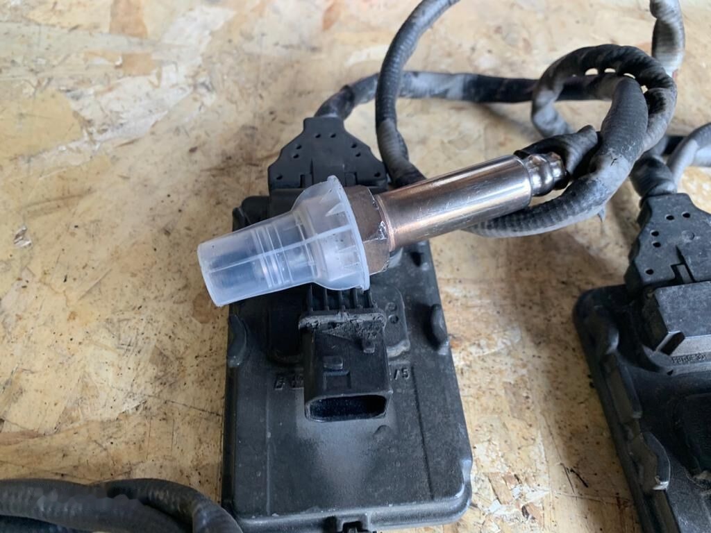 Cummins DAF euro 6 / euro 5 do regeneracji 5WK96751C DAF 4326862 Czujnik NOX, SONDA PRZED KATALIZATOREM Oryginał truck - Выхлопная система для Грузовиков: фото 4 Cummins DAF euro 6 / euro 5 do regeneracji 5WK96751C DAF 4326862 Czujnik NOX, SONDA PRZED KATALIZATOREM Oryginał truck - Выхлопная система для Грузовиков: фото 4