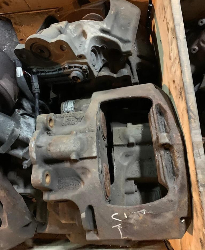 Knorr-Bremse MAN DAF Scania Iveco SN7   IVECO Stralis truck - Тормозной суппорт для Грузовиков: фото 3 Knorr-Bremse MAN DAF Scania Iveco SN7   IVECO Stralis truck - Тормозной суппорт для Грузовиков: фото 3