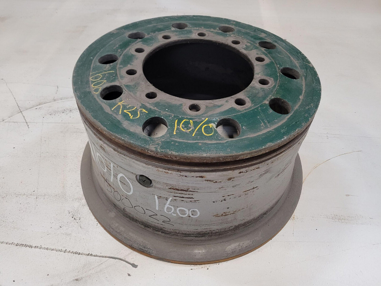 FAUN Rim 445/95R25 10 0 3p - Колесный диск для Кранов: фото 1 FAUN Rim 445/95R25 10 0 3p - Колесный диск для Кранов: фото 1
