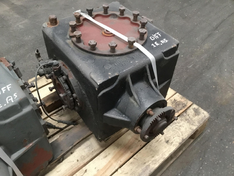 Grove GMK 2035 Diff box axle nr 1 - Дифференциал для Кранов: фото 2 Grove GMK 2035 Diff box axle nr 1 - Дифференциал для Кранов: фото 2