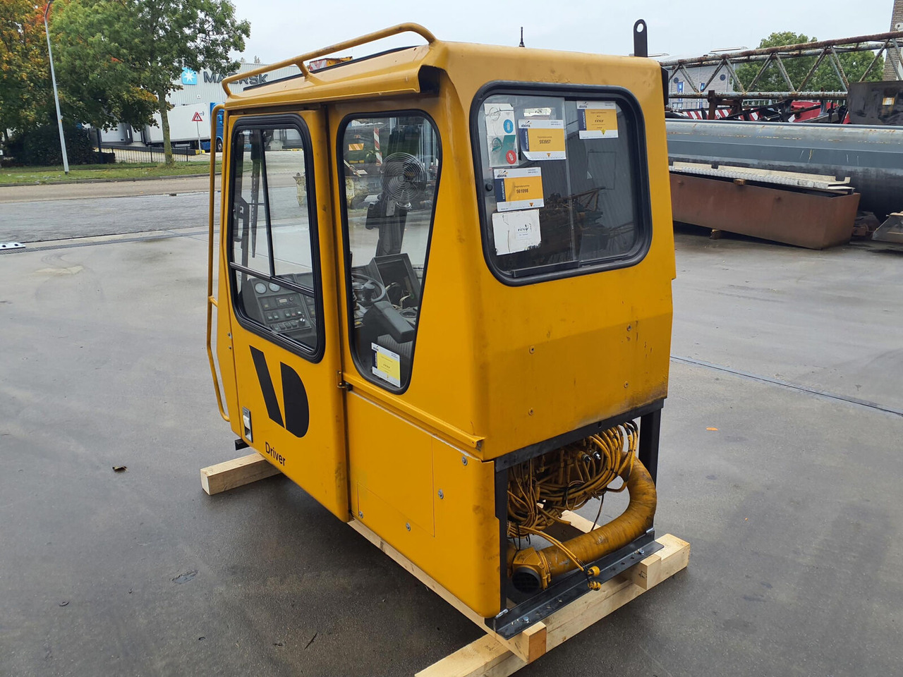 Grove GMK 3050 operators cab - Кабина для Мобильных кранов: фото 4 Grove GMK 3050 operators cab - Кабина для Мобильных кранов: фото 4