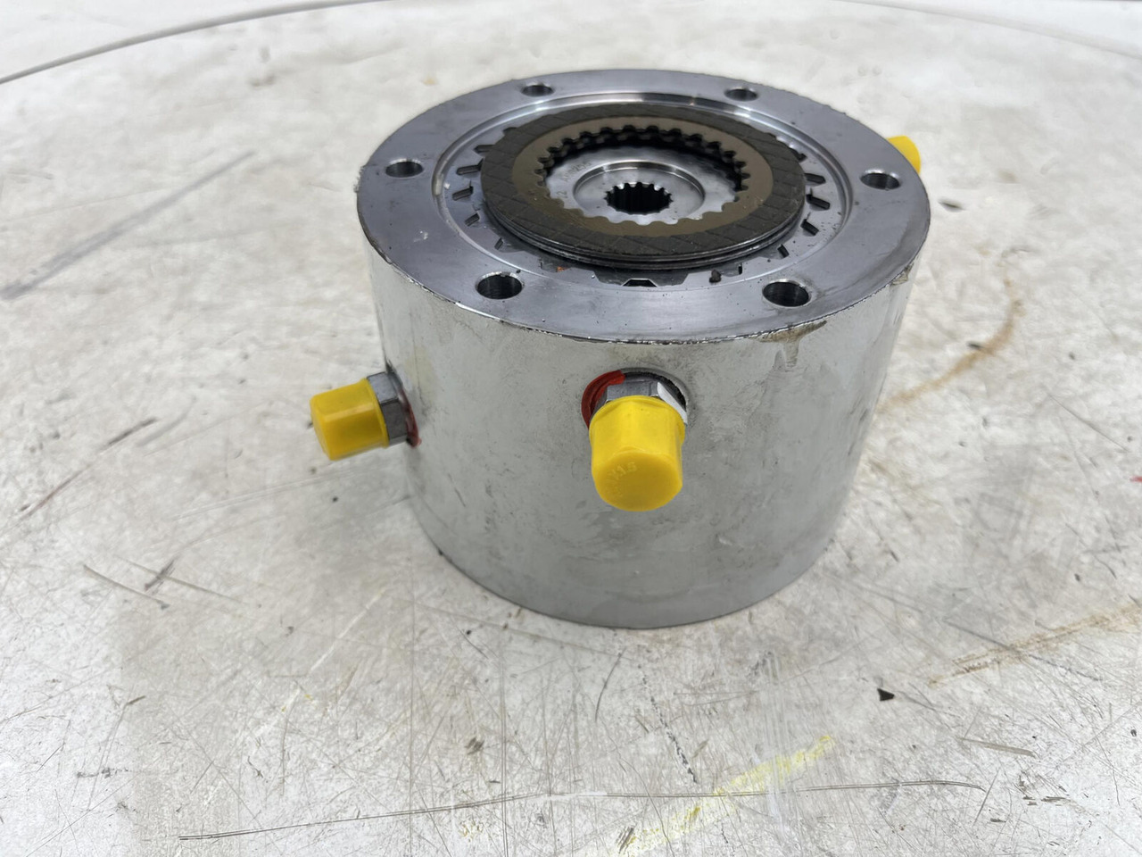 Grove GMK 5150 multiple-disk brake slewing gear - Поворотный редуктор для Мобильных кранов: фото 4 Grove GMK 5150 multiple-disk brake slewing gear - Поворотный редуктор для Мобильных кранов: фото 4