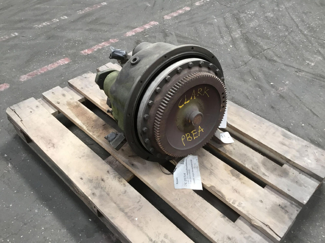 Grove RT 65S Gearbox C 272 5-4 - Коробка передач для Мобильных кранов: фото 1 Grove RT 65S Gearbox C 272 5-4 - Коробка передач для Мобильных кранов: фото 1