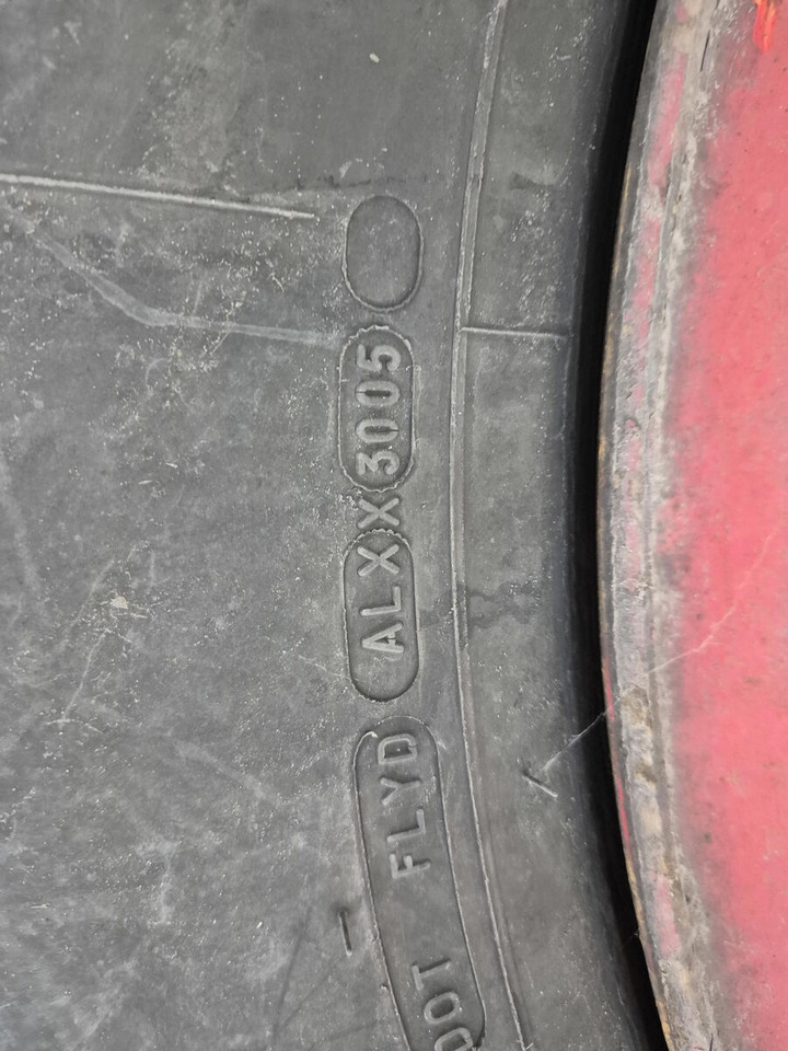 Grove Wheel 445/95R25 10 13 3p - Колесо для Кранов: фото 4 Grove Wheel 445/95R25 10 13 3p - Колесо для Кранов: фото 4