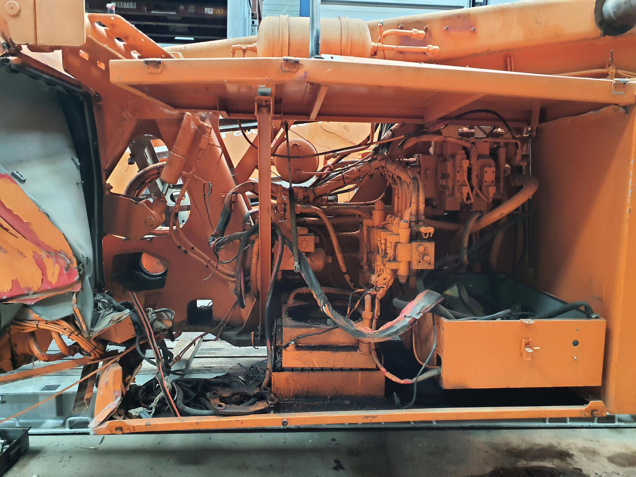 Liebherr LTM 1200/1 Upper frame - Рама/ Шасси для Мобильных кранов: фото 5 Liebherr LTM 1200/1 Upper frame - Рама/ Шасси для Мобильных кранов: фото 5