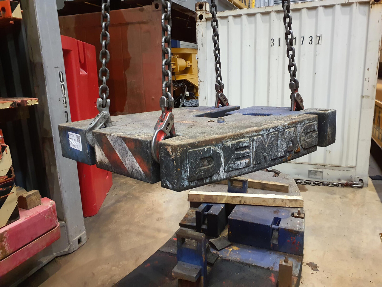 Terex AC 205 counterweight left side 1,9 ton - Противовес для Мобильных кранов: фото 1 Terex AC 205 counterweight left side 1,9 ton - Противовес для Мобильных кранов: фото 1