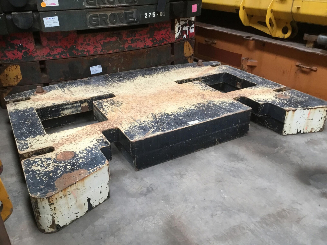 Terex AC 350-1 counterweight 10 ton - Противовес для Мобильных кранов: фото 1 Terex AC 350-1 counterweight 10 ton - Противовес для Мобильных кранов: фото 1