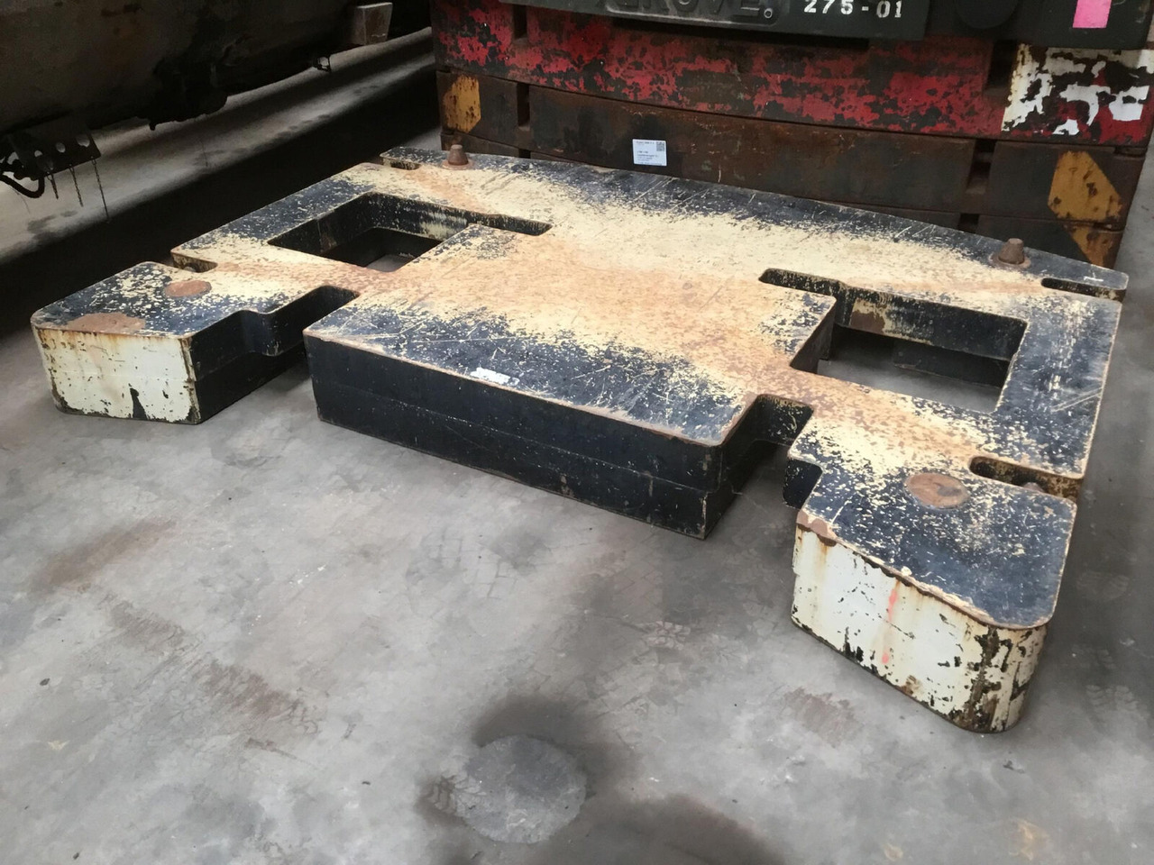 Terex AC 350-1 counterweight 10 ton - Противовес для Мобильных кранов: фото 2 Terex AC 350-1 counterweight 10 ton - Противовес для Мобильных кранов: фото 2