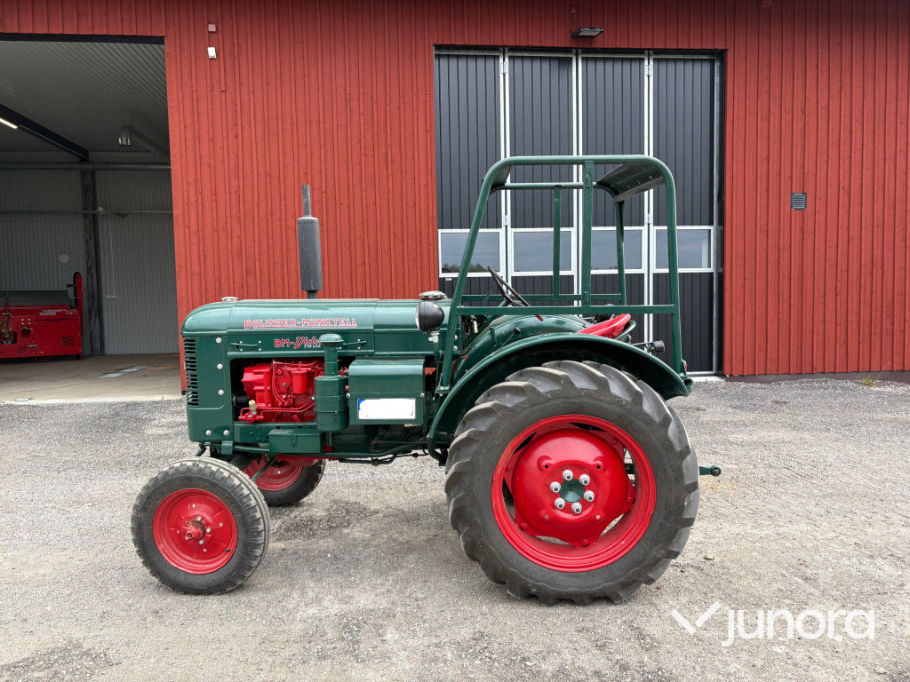 Bolinder-Munktell BM Victor traktor med kärra och tvåskärig plog - Трактор: фото 4 Bolinder-Munktell BM Victor traktor med kärra och tvåskärig plog - Трактор: фото 4