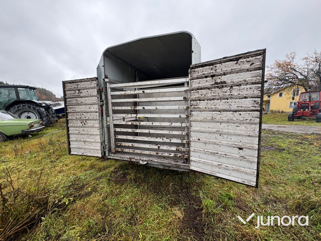 Boskapssläp - Ifor Williams - Прицеп для перевозки животных: фото 3 Boskapssläp - Ifor Williams - Прицеп для перевозки животных: фото 3