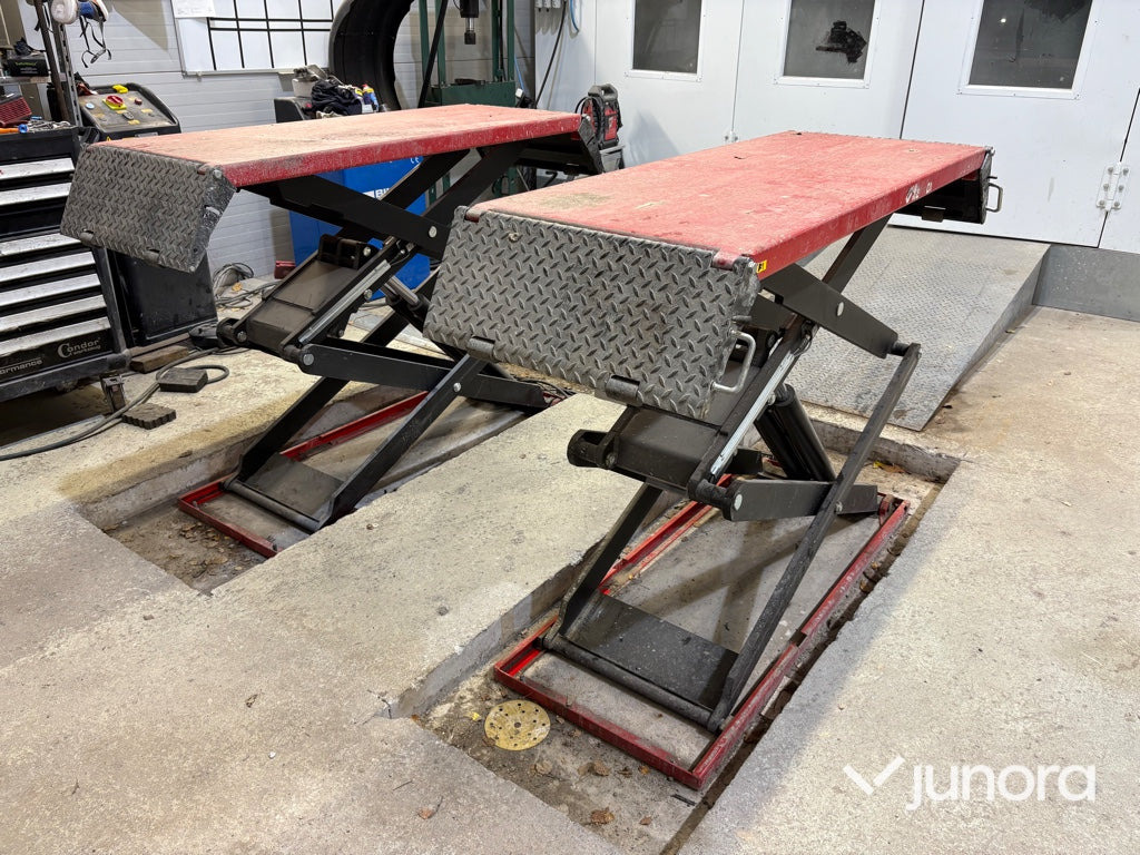 Fordonslyft / Saxlyft - Werther, Stratos SRE, 3500kg - Оборудование для гаражей/ Мастерских: фото 1 Fordonslyft / Saxlyft - Werther, Stratos SRE, 3500kg - Оборудование для гаражей/ Мастерских: фото 1