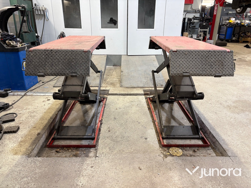 Fordonslyft / Saxlyft - Werther, Stratos SRE, 3500kg - Оборудование для гаражей/ Мастерских: фото 5 Fordonslyft / Saxlyft - Werther, Stratos SRE, 3500kg - Оборудование для гаражей/ Мастерских: фото 5