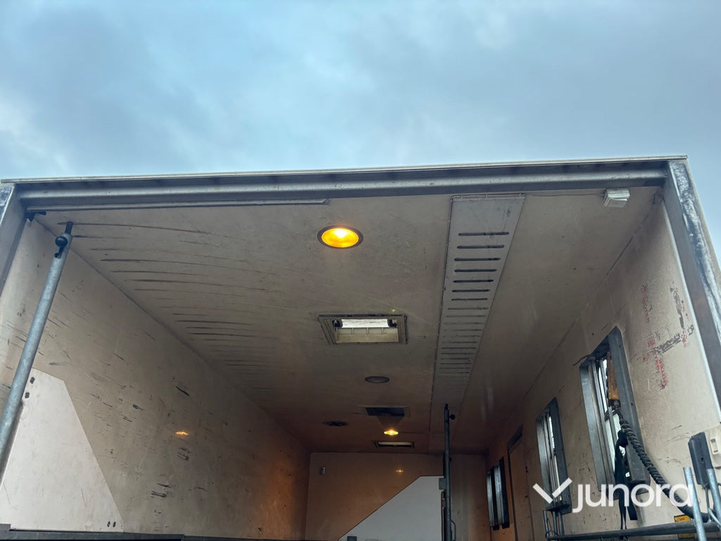 Коневоз Hästlastbil - Isuzu, NQR70T: фото 23 Коневоз Hästlastbil - Isuzu, NQR70T: фото 23