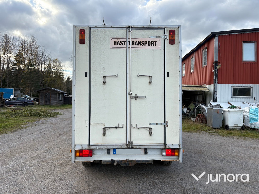 Hästlastbil - Renault, Master HDCCK5 FÖ - Коневоз: фото 4 Hästlastbil - Renault, Master HDCCK5 FÖ - Коневоз: фото 4