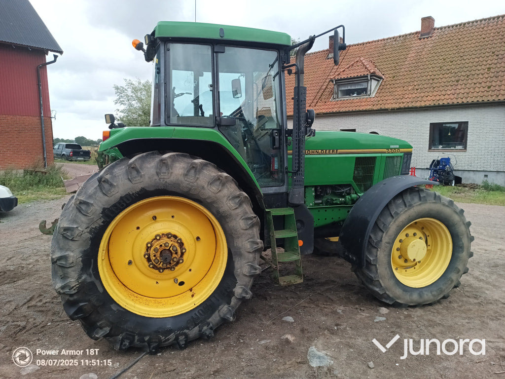 John Deere 7700 - Трактор: фото 3 John Deere 7700 - Трактор: фото 3