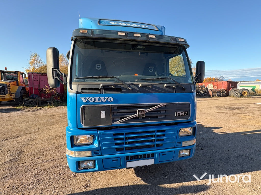 Lastbil - Volvo FM7 4*2 - Грузовик-контейнеровоз/ Сменный кузов: фото 5 Lastbil - Volvo FM7 4*2 - Грузовик-контейнеровоз/ Сменный кузов: фото 5