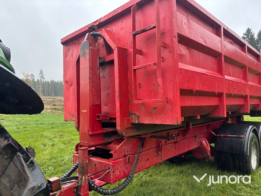 Lastväxlare - Scania med flak 22m3 - Прицеп мультилифт/ Бункеровоз: фото 2 Lastväxlare - Scania med flak 22m3 - Прицеп мультилифт/ Бункеровоз: фото 2