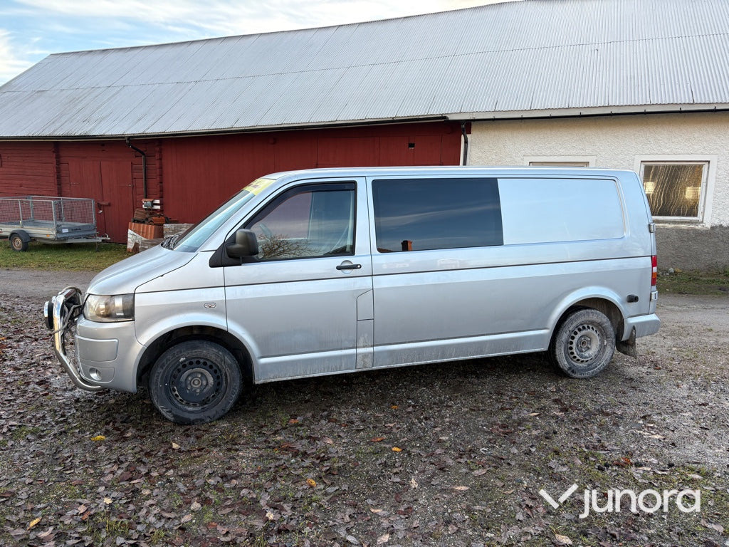 Lätt lastbil - Volkswagen Transporter 2.5 TDI - Грузопассажирский фургон: фото 2 Lätt lastbil - Volkswagen Transporter 2.5 TDI - Грузопассажирский фургон: фото 2