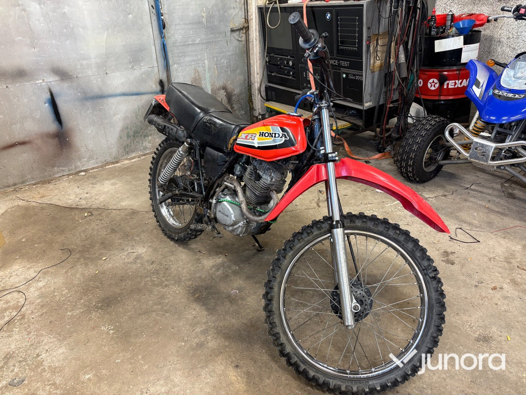 MC Honda XR - Мотоцикл: фото 3 MC Honda XR - Мотоцикл: фото 3
