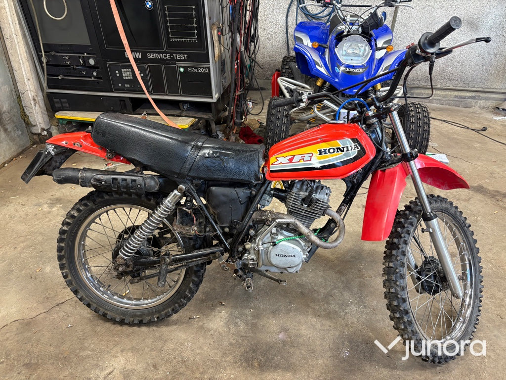 MC Honda XR - Мотоцикл: фото 1 MC Honda XR - Мотоцикл: фото 1