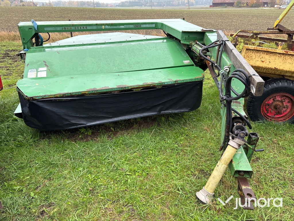 Slåtterkross - John Deere 1320 - Косилка: фото 3 Slåtterkross - John Deere 1320 - Косилка: фото 3