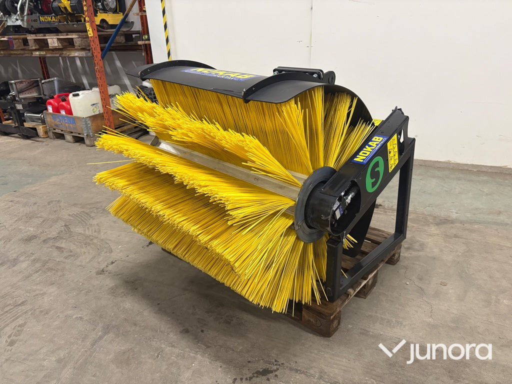 Sopvals - Steelwrist Sweeper 1000-S40 - Щетка: фото 1 Sopvals - Steelwrist Sweeper 1000-S40 - Щетка: фото 1