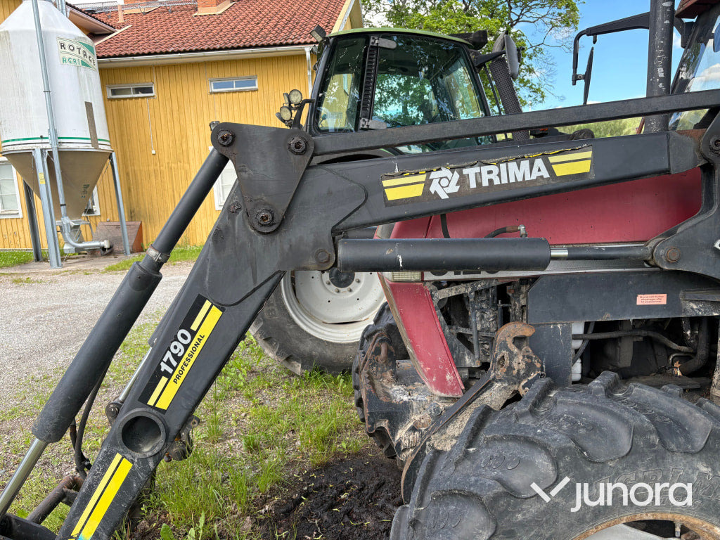 Traktor Case IH 5120 4WD - Трактор: фото 4 Traktor Case IH 5120 4WD - Трактор: фото 4