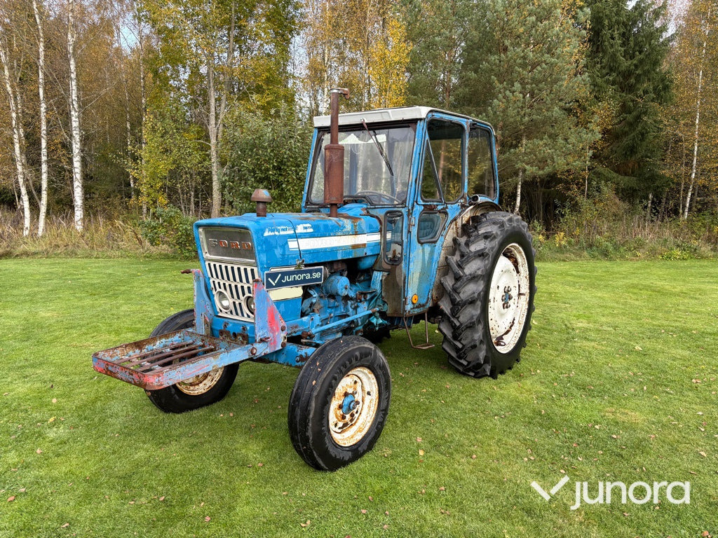 Traktor - Ford 4000 - Трактор: фото 1 Traktor - Ford 4000 - Трактор: фото 1