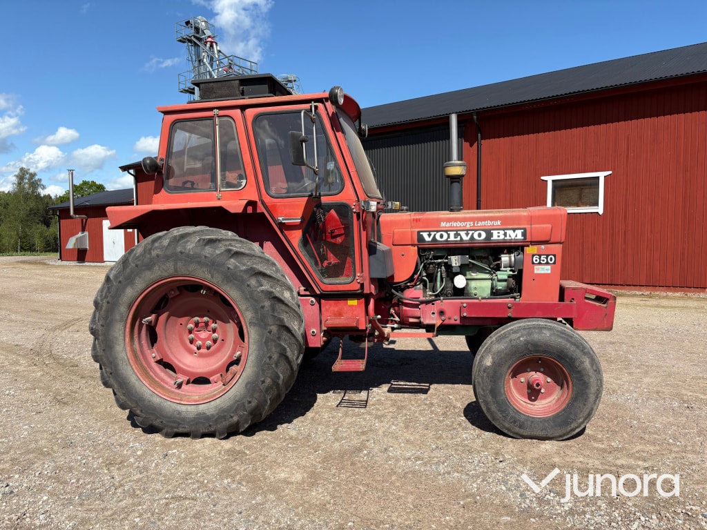 Traktor Volvo BM T 650 - Трактор: фото 1 Traktor Volvo BM T 650 - Трактор: фото 1