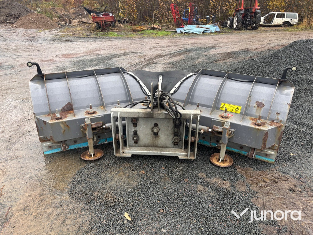 Vikplog - Holms V320 - Отвал для снега: фото 5 Vikplog - Holms V320 - Отвал для снега: фото 5