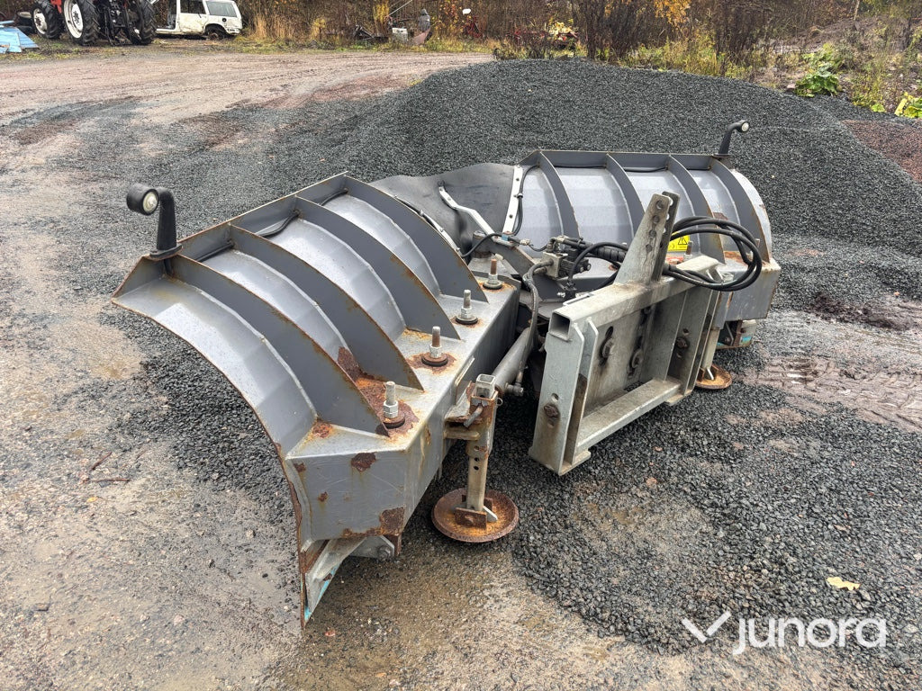 Vikplog - Holms V320 - Отвал для снега: фото 4 Vikplog - Holms V320 - Отвал для снега: фото 4