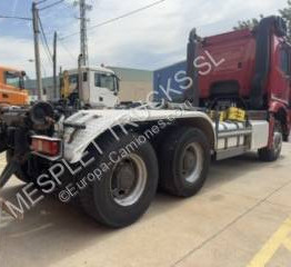 Mercedes Arocs 2645 K - Крюковой мультилифт: фото 4 Mercedes Arocs 2645 K - Крюковой мультилифт: фото 4