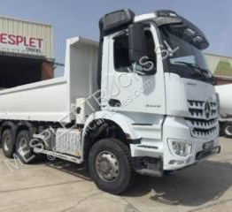 Mercedes Arocs 3345 AK - Самосвал, Внедорожный самосвал: фото 2 Mercedes Arocs 3345 AK - Самосвал, Внедорожный самосвал: фото 2
