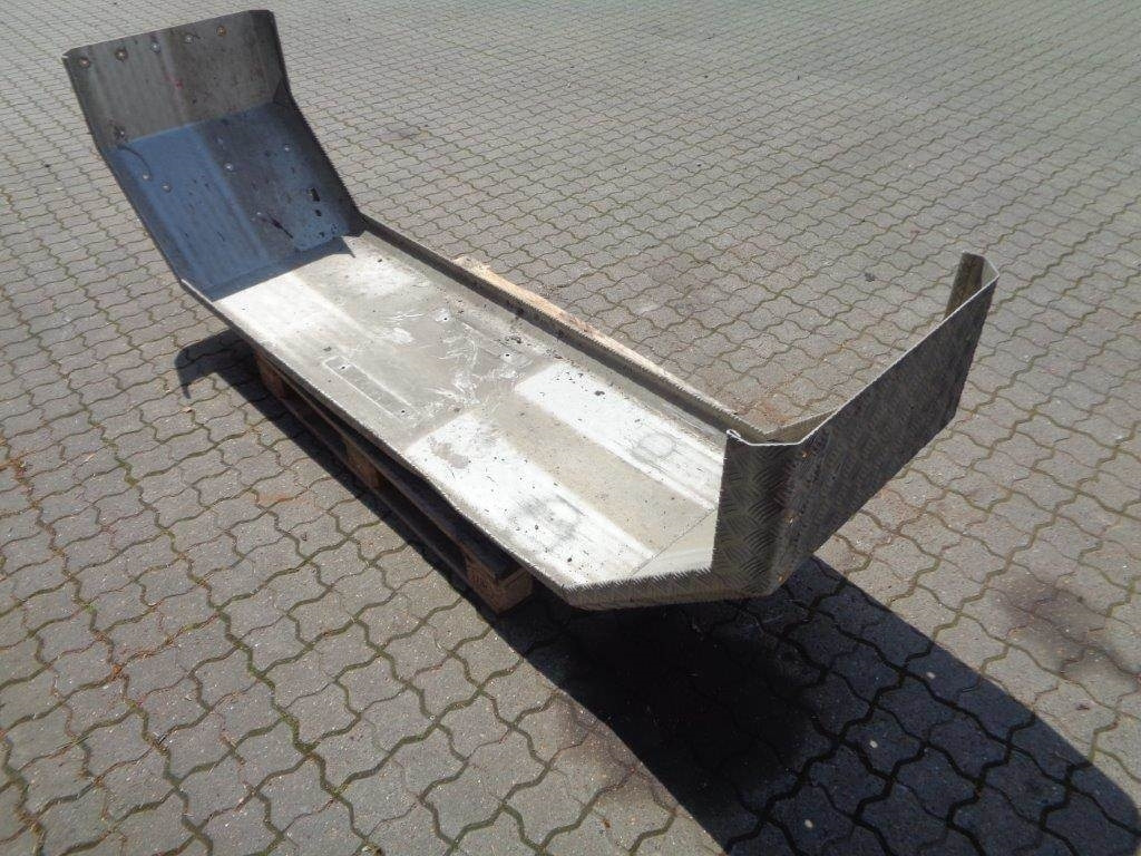 1 stk alu dørk hel bagskærm - Крыло: фото 3 1 stk alu dørk hel bagskærm - Крыло: фото 3
