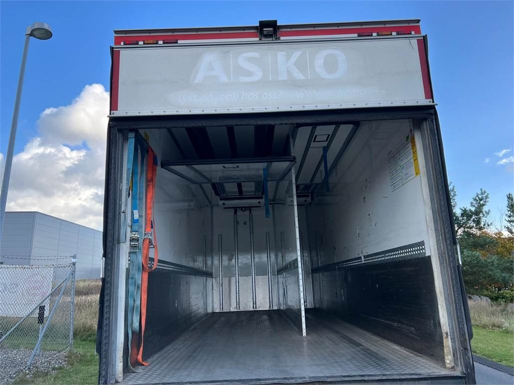 Прицеп-рефрижератор HFR 18 ton SKAB kasse + lift: фото 16