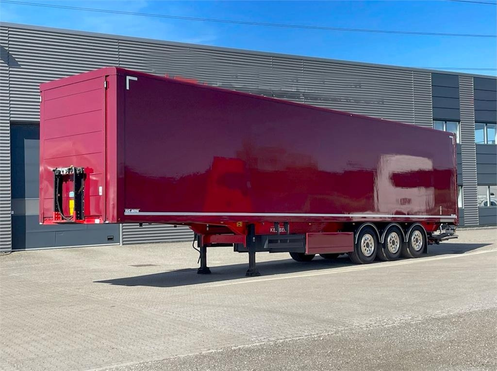 Kel-Berg 3-aks med folde-slædelift - Полуприцеп-фургон: фото 4 Kel-Berg 3-aks med folde-slædelift - Полуприцеп-фургон: фото 4