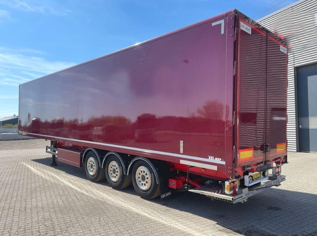 Kel-Berg 3-aks med folde-slædelift - Полуприцеп-фургон: фото 5 Kel-Berg 3-aks med folde-slædelift - Полуприцеп-фургон: фото 5
