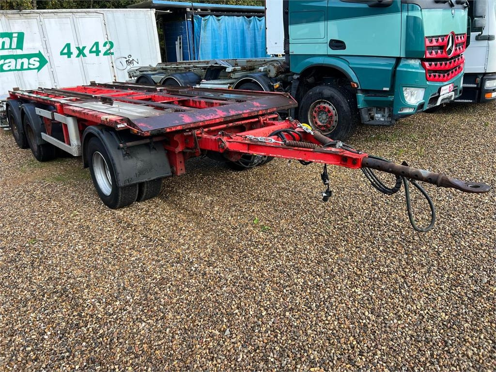 Kel-Berg D24B3 6,0 - 6,5 mtr. containere - Прицеп мультилифт/ Бункеровоз: фото 5 Kel-Berg D24B3 6,0 - 6,5 mtr. containere - Прицеп мультилифт/ Бункеровоз: фото 5