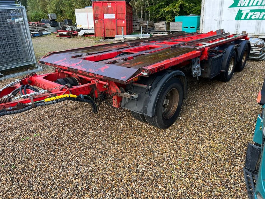 Kel-Berg D24B3 6,0 - 6,5 mtr. containere - Прицеп мультилифт/ Бункеровоз: фото 3 Kel-Berg D24B3 6,0 - 6,5 mtr. containere - Прицеп мультилифт/ Бункеровоз: фото 3