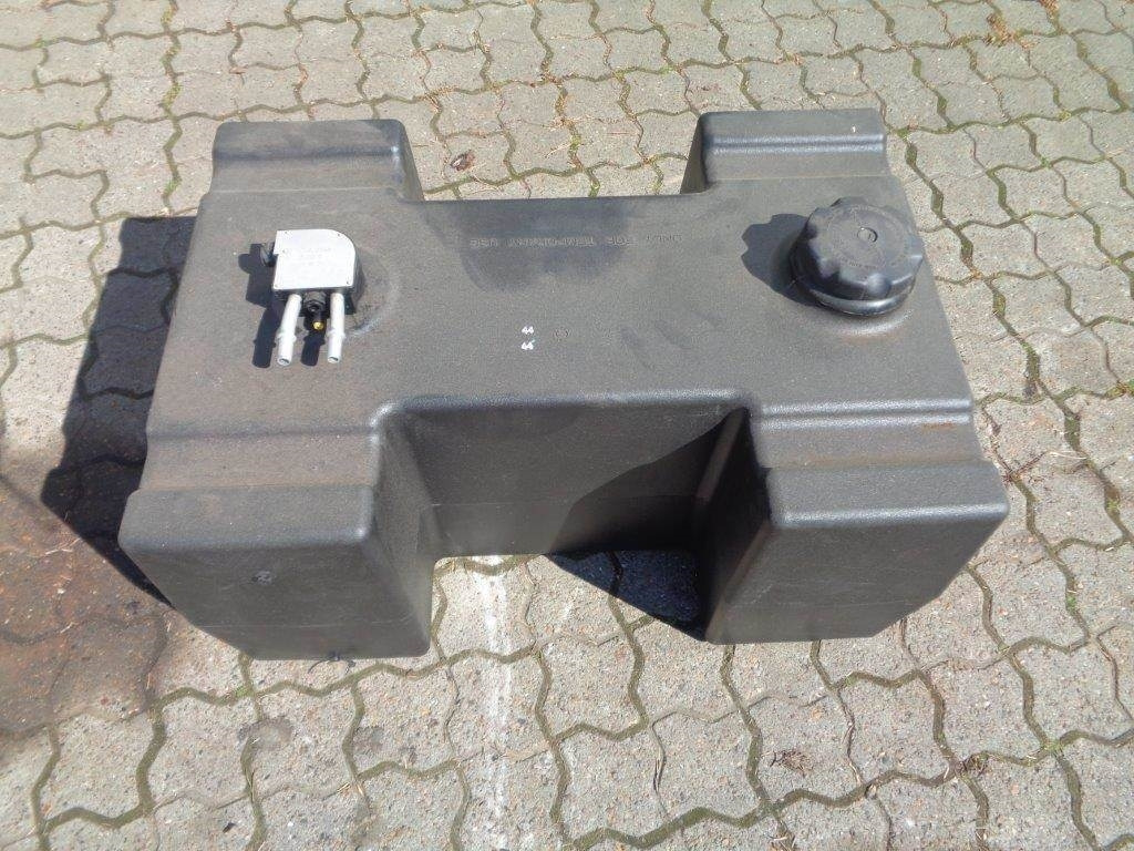 Mercedes-Benz 100 L plast (H formet) Dieseltank - Топливный бак для Грузовиков: фото 1 Mercedes-Benz 100 L plast (H formet) Dieseltank - Топливный бак для Грузовиков: фото 1