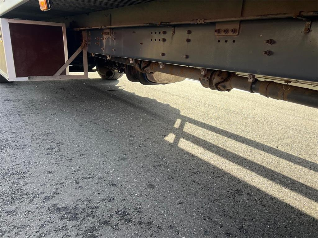 Тентованный грузовик Scania P280 LB 6x2*4 MLB - 24 pallets: фото 18