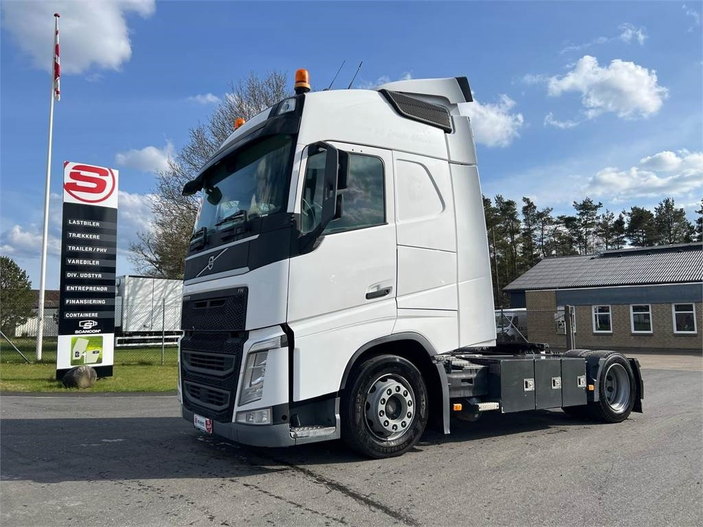 Volvo FH460 4x2 x-low mega - Тягач: фото 1 Volvo FH460 4x2 x-low mega - Тягач: фото 1