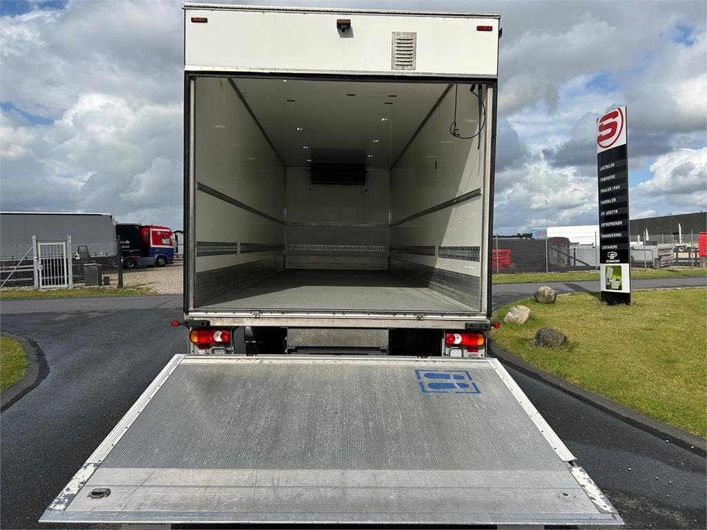 Volvo FL 250 16 ton - Рефрижератор: фото 4 Volvo FL 250 16 ton - Рефрижератор: фото 4