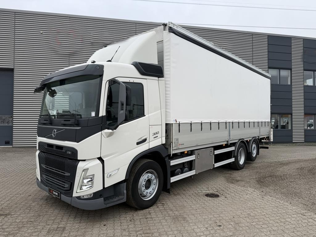 Volvo FM380 - Тентованный грузовик: фото 2 Volvo FM380 - Тентованный грузовик: фото 2