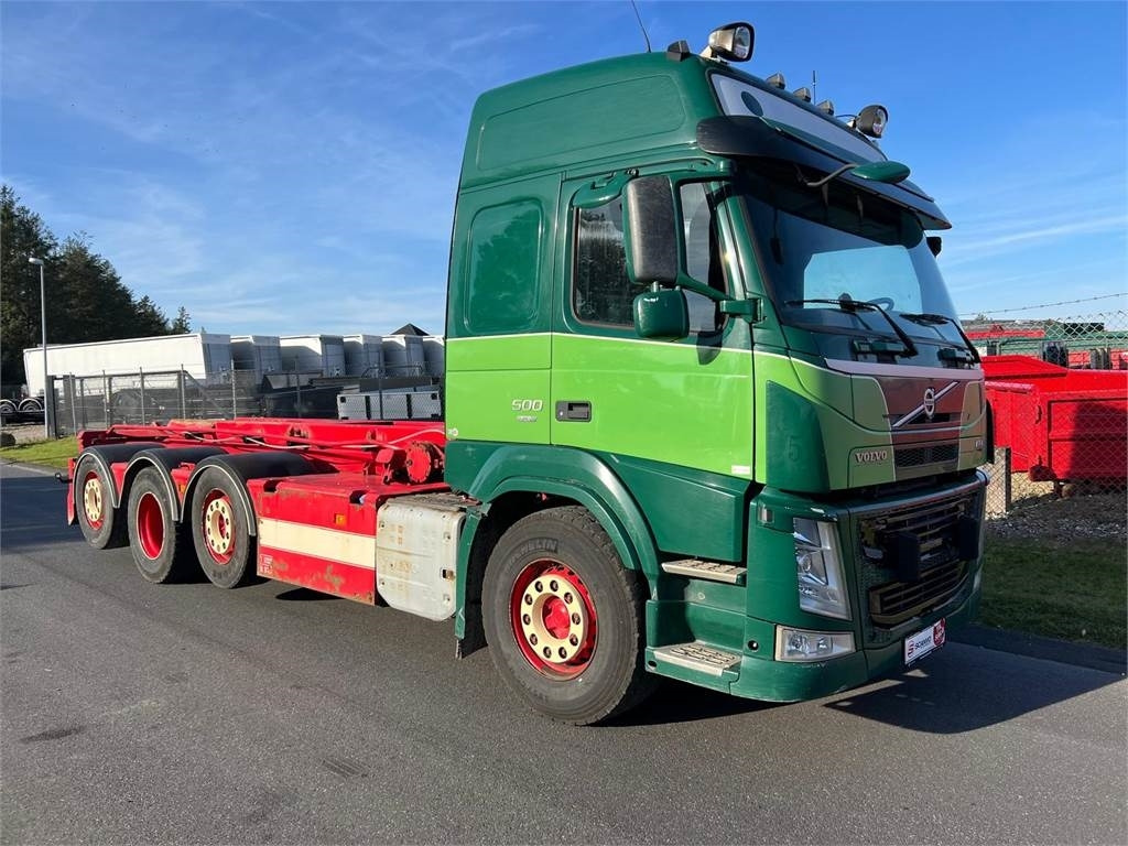 Volvo FM500 8x2*6 rigid pusher-tag tridem - Портальный бункеровоз: фото 2 Volvo FM500 8x2*6 rigid pusher-tag tridem - Портальный бункеровоз: фото 2