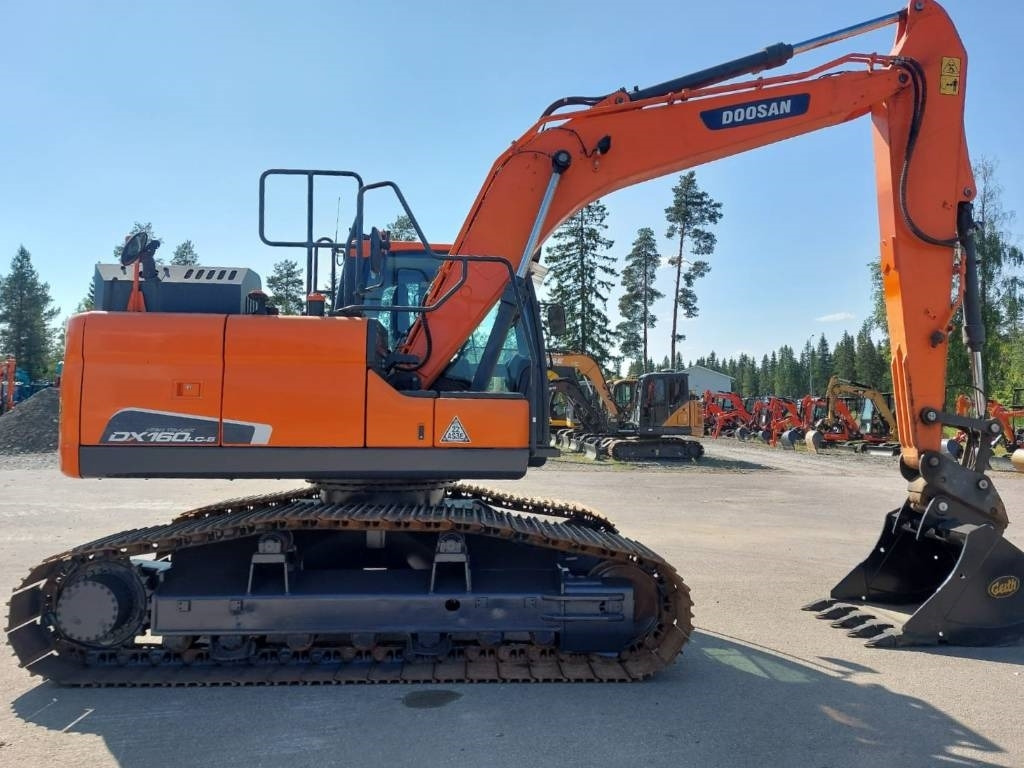 Doosan DX160LCH-5 METSÄALUSTA - Гусеничный экскаватор: фото 5 Doosan DX160LCH-5 METSÄALUSTA - Гусеничный экскаватор: фото 5