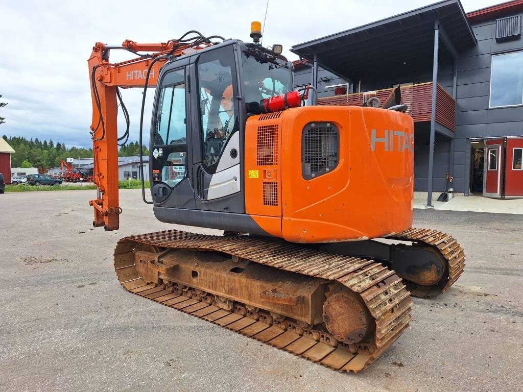 Hitachi MYYTY!!SOLD!! ZX135USB-5 RASVARILLA - Гусеничный экскаватор: фото 2 Hitachi MYYTY!!SOLD!! ZX135USB-5 RASVARILLA - Гусеничный экскаватор: фото 2