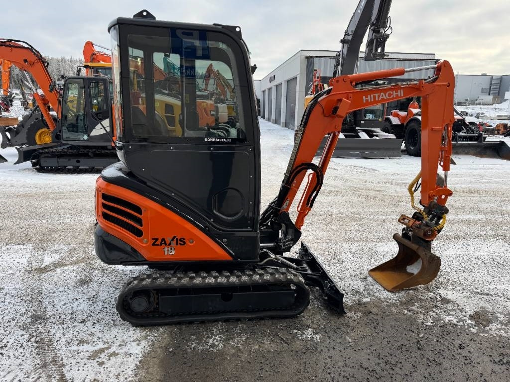 Мини-экскаватор Hitachi ZX 18-3 CLR Kallistaja ja pyöritys: фото 6